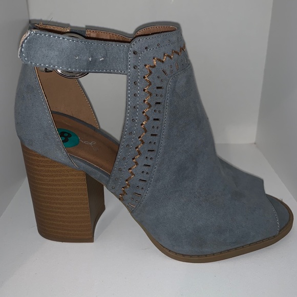 Boho Light Blue Chunky Heels - Picture 3 of 4